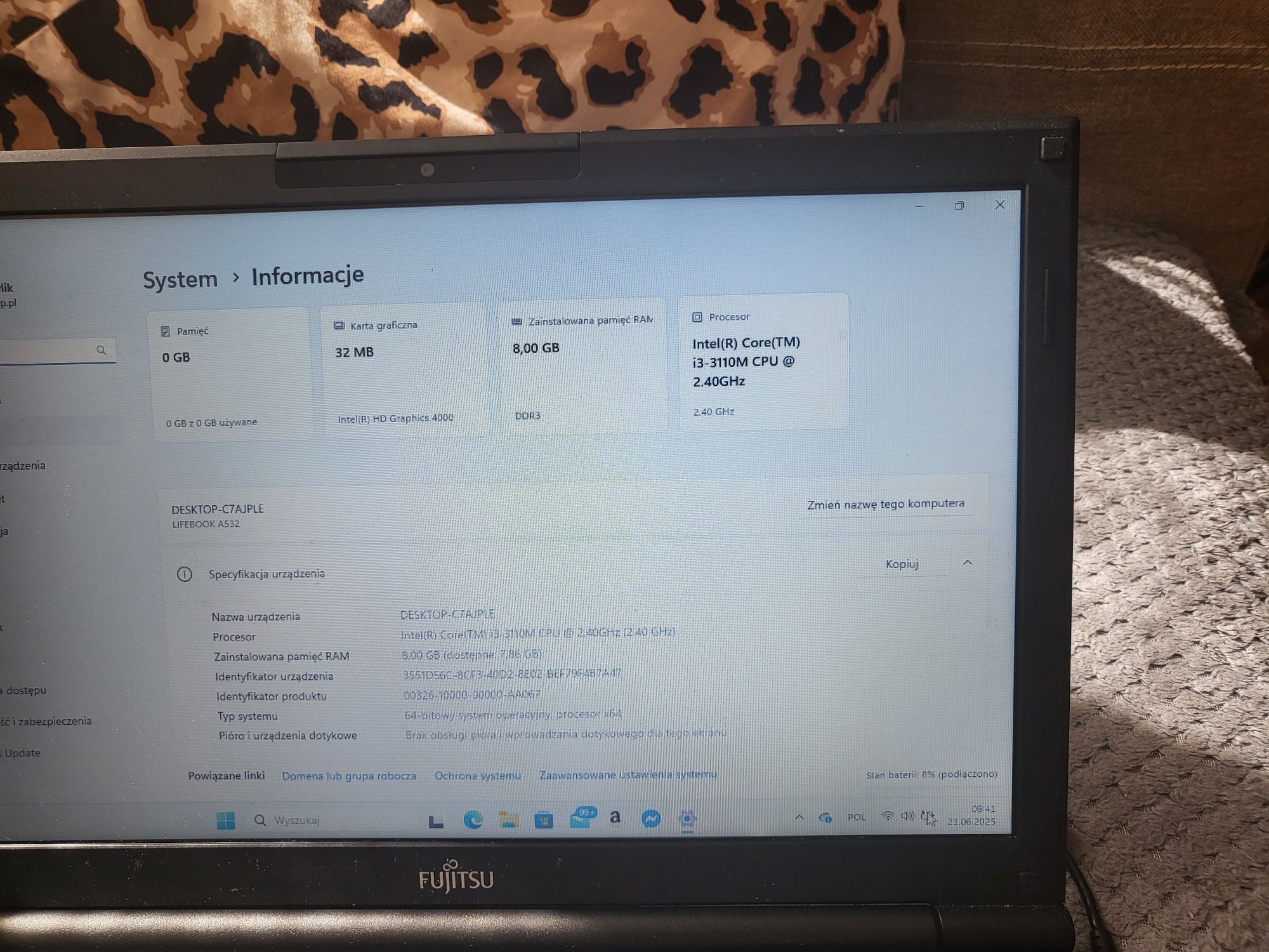 Sprzedam laptop fujitsu A532 i3