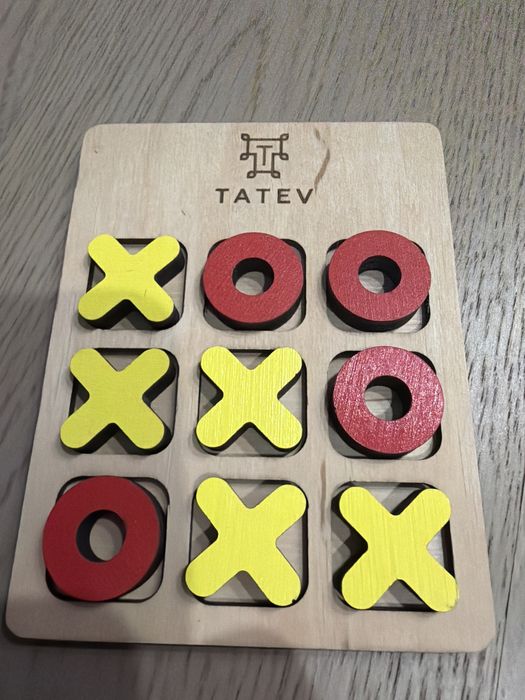 Хрестики нулики деревʼяні