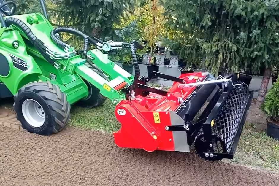 Zakładanie trawnika usługi glebogryzarką separacyjną Avant