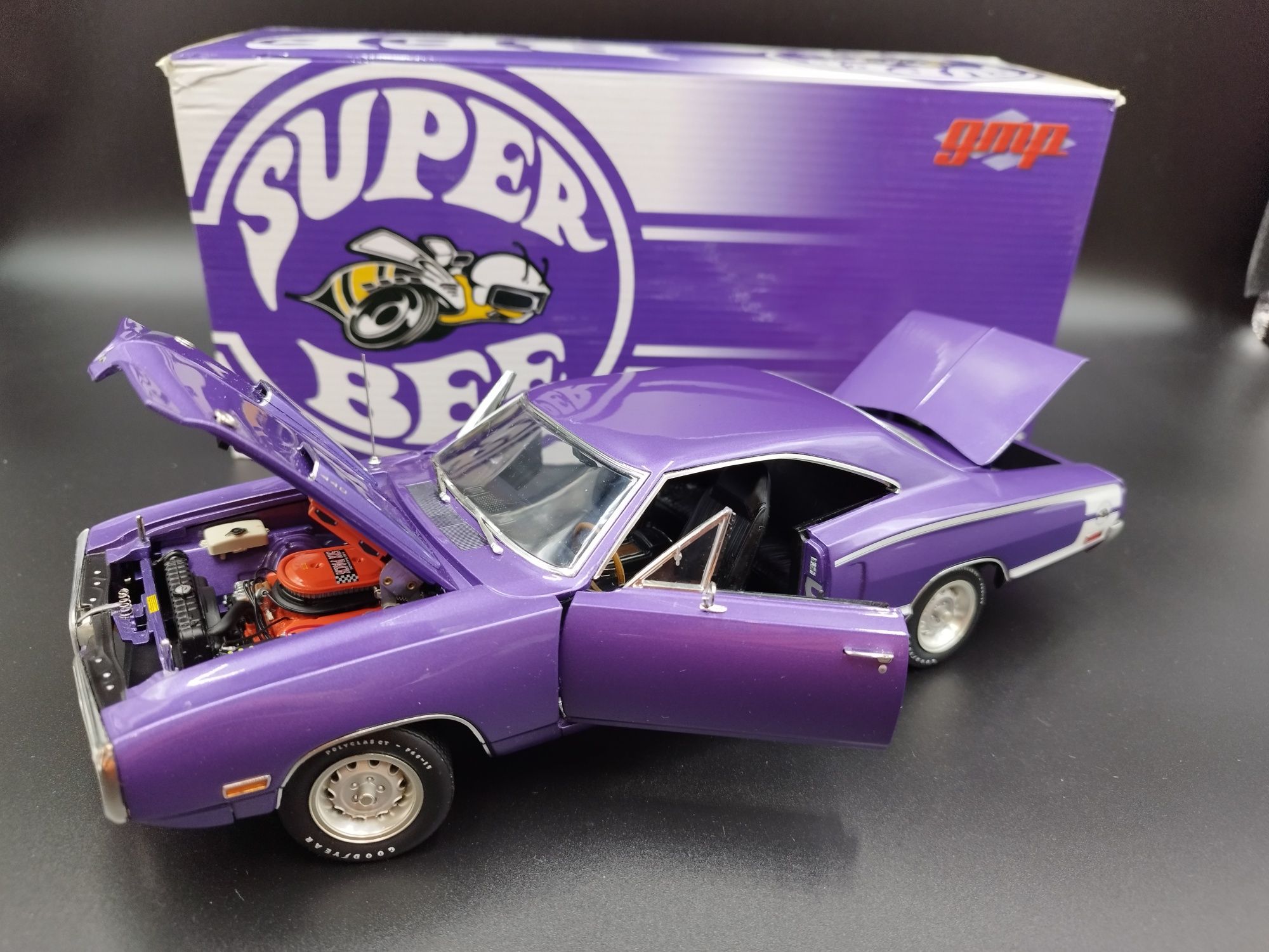 1:18 GMP 1970 Dodge Coronet Super BEE model limit 178/1752 sztuk model