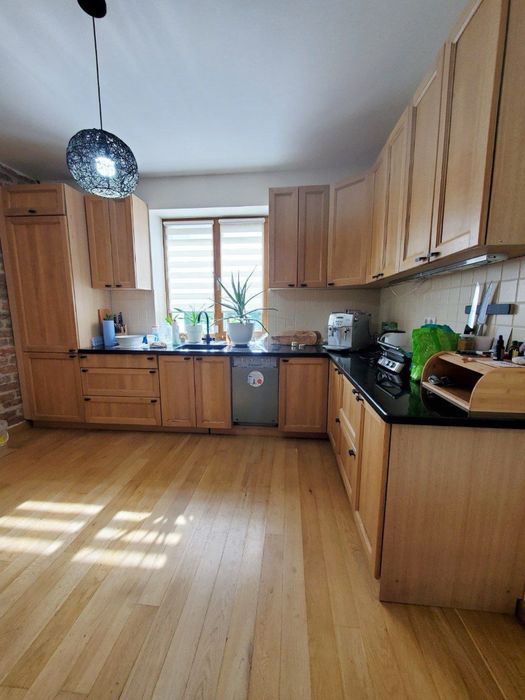 Оренда КЛАСНОГО КОМПАКТНОГО БУДИНКУ, двір, гараж, твердоп.котел, КАМІН