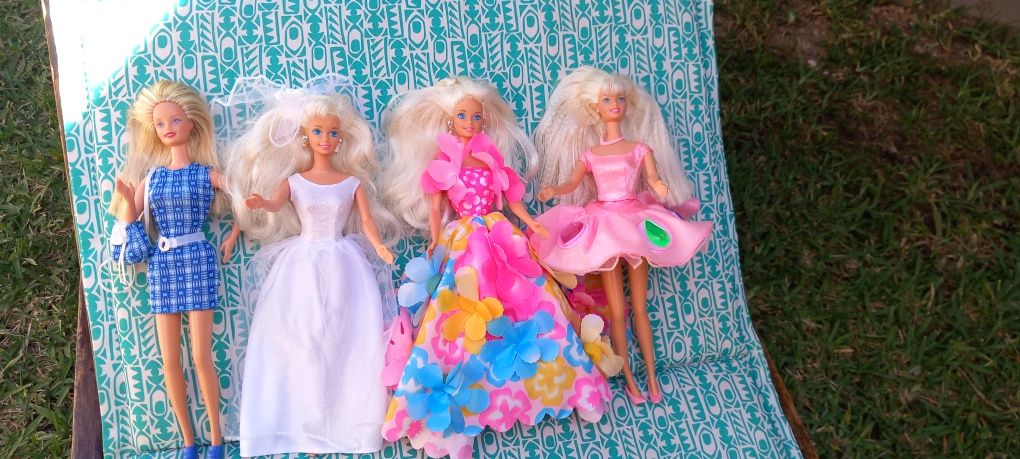 Bonecas Barbie antigas,preço unitário