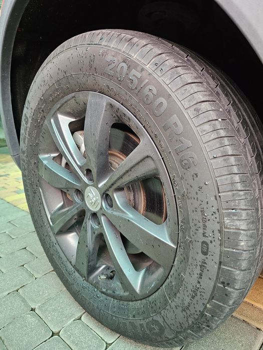 BYD YUAN електро 300 км запас