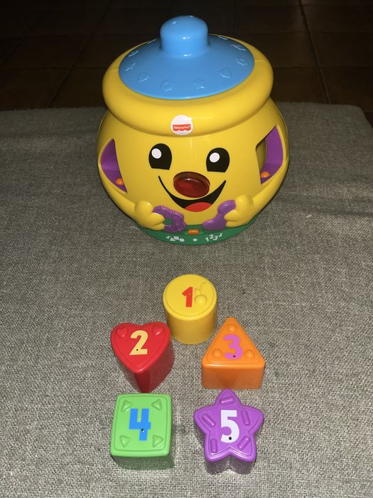 Fisher Price Garnuszek na Klocuszek – interaktywna zabawka edukacyjna