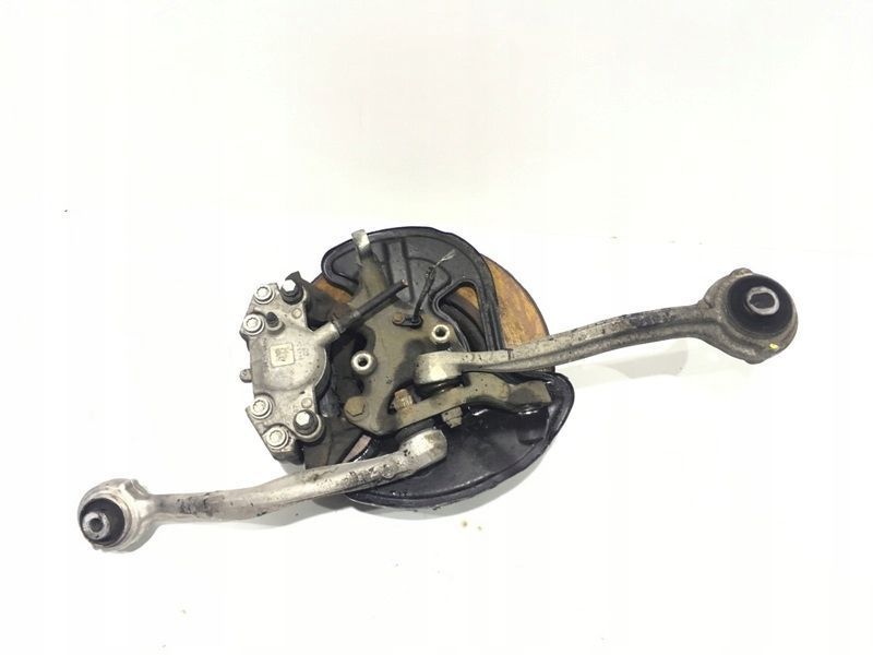 MERCEDES W204 PIASTA ZWROTNICA LEWA 3.0 3.2 CDI