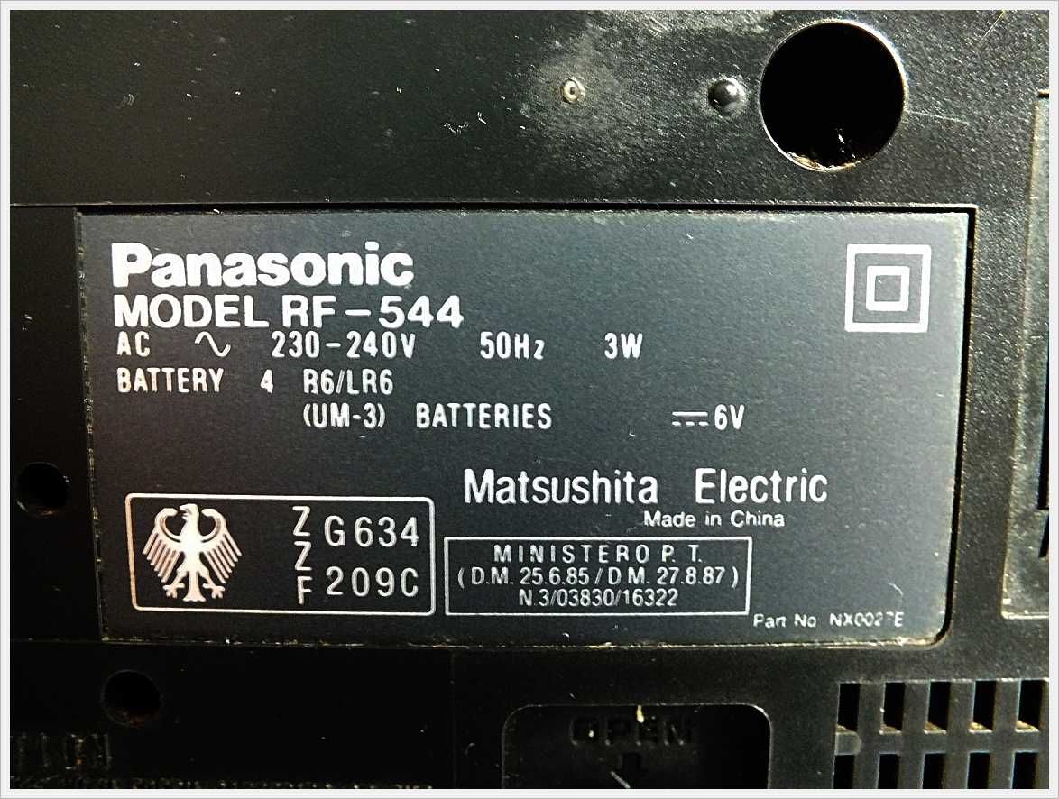 Przenośne małe radio Panasonic RF-544 z lat 70' PRL Vintage