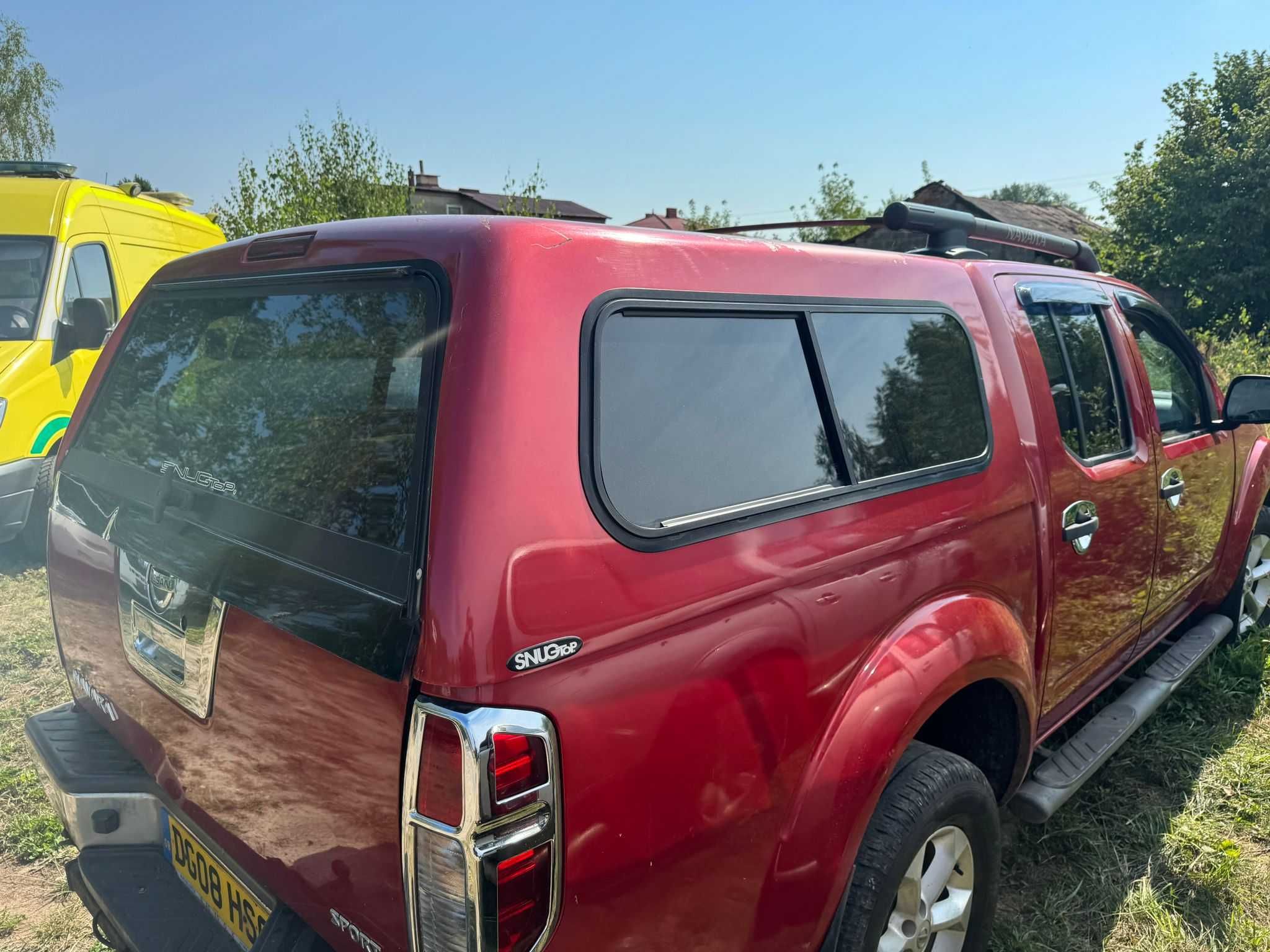 Zabudowa Paki Nissan Navara D40 Snugtop Hardtop Pick-Up