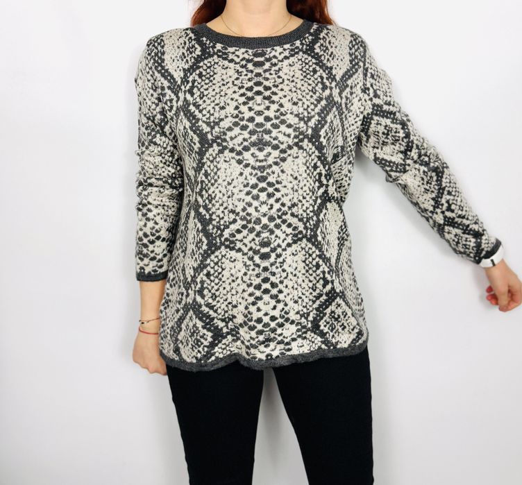 Sweter z motywem skóry węża XL 42 TU