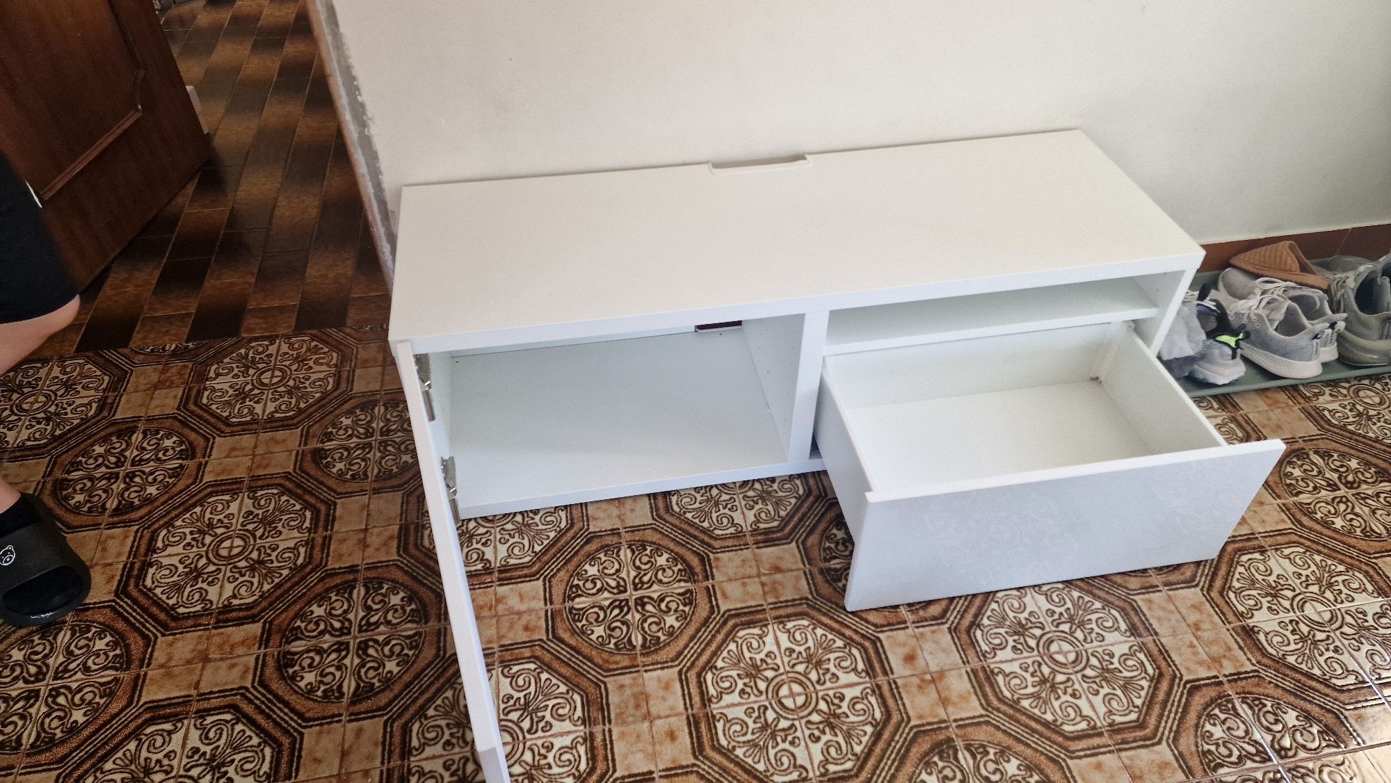 Móvel Televisão com gaveta