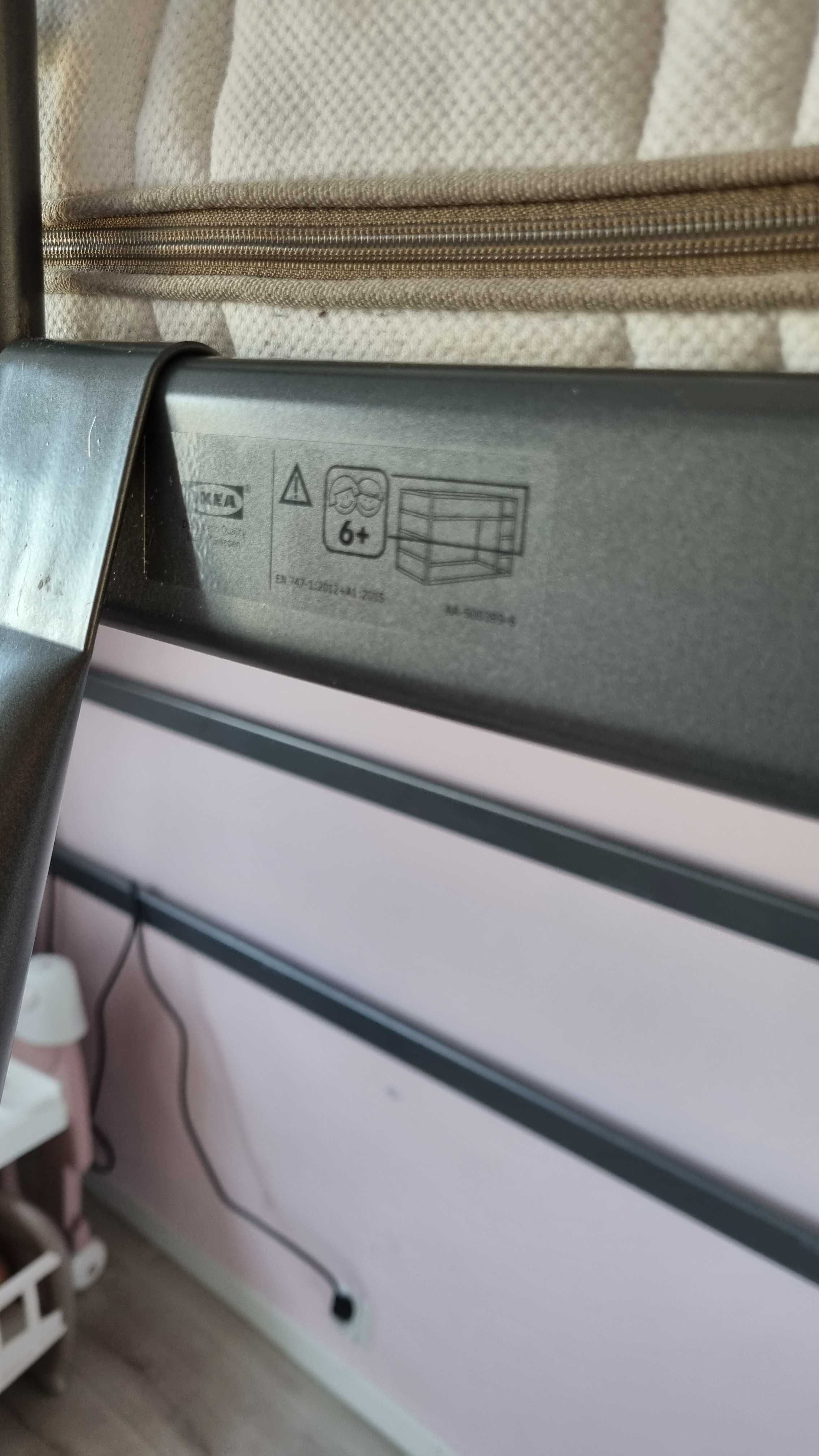 Łóżko piętrowe SVÄRTA 90x200 z materacem MALVIK