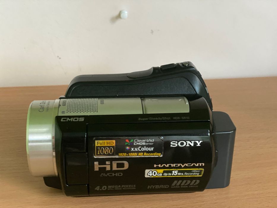 Відеокамера Sony HDR-SR10E