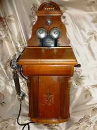 Stary telefon induktorowy Wiszący norweski nr 48