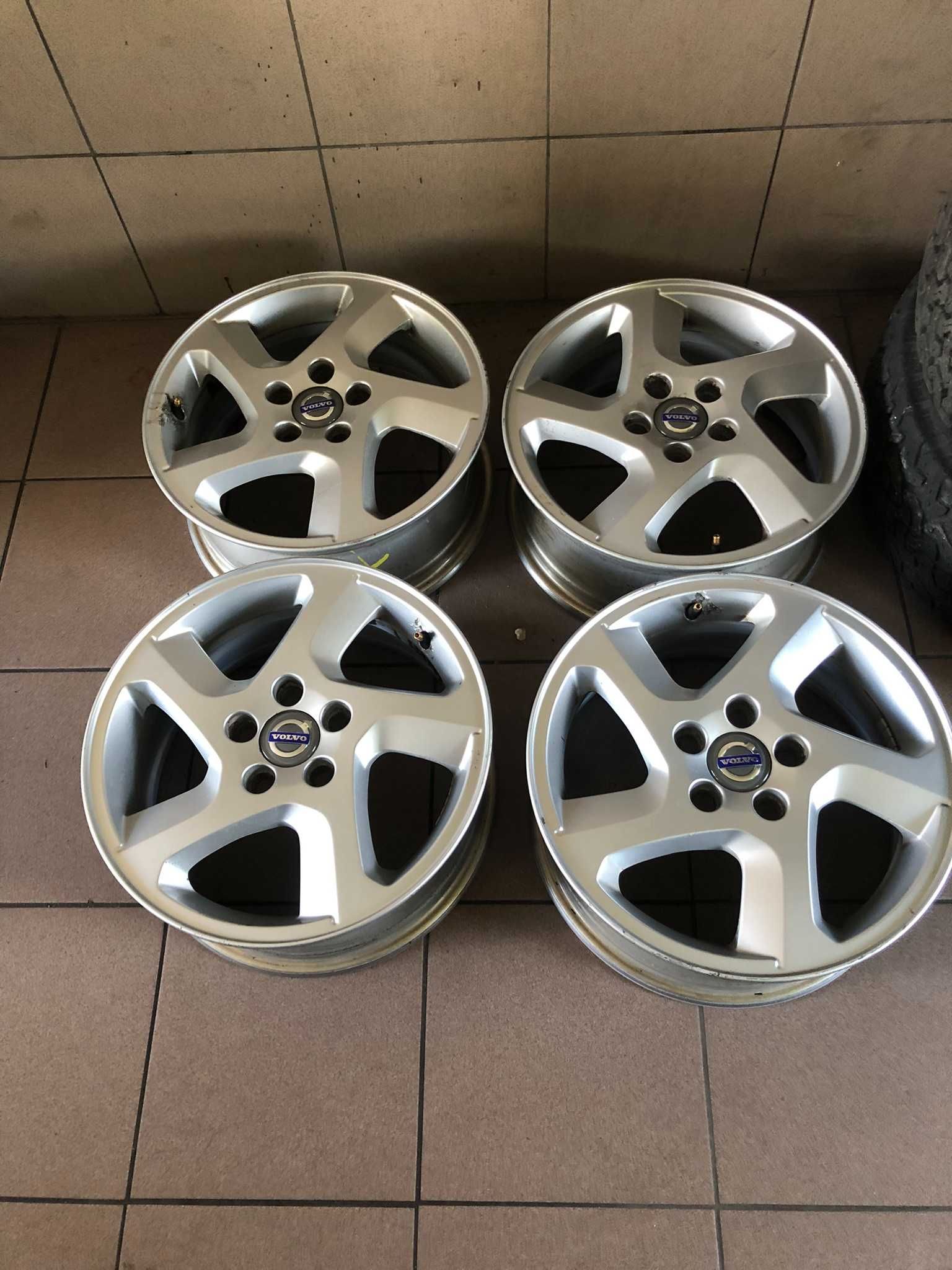 Felgi oryginalne volvo 16" 5x108 et52.5 63.4mm