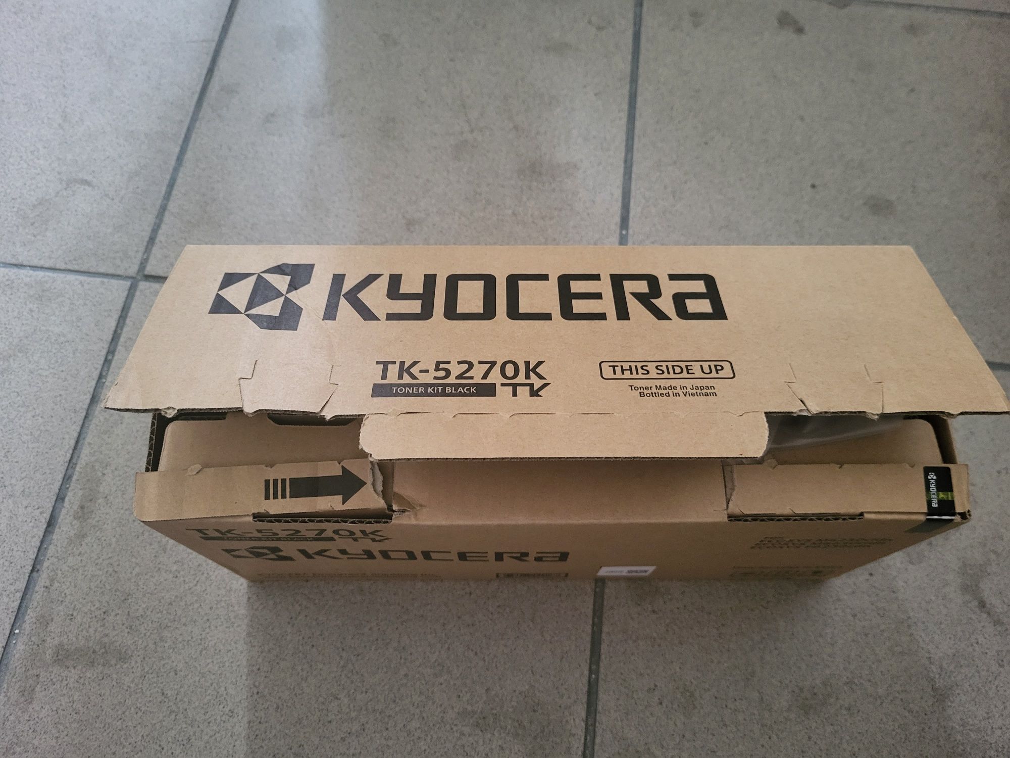 Toner Kyocera TK-5270k-oryginalny