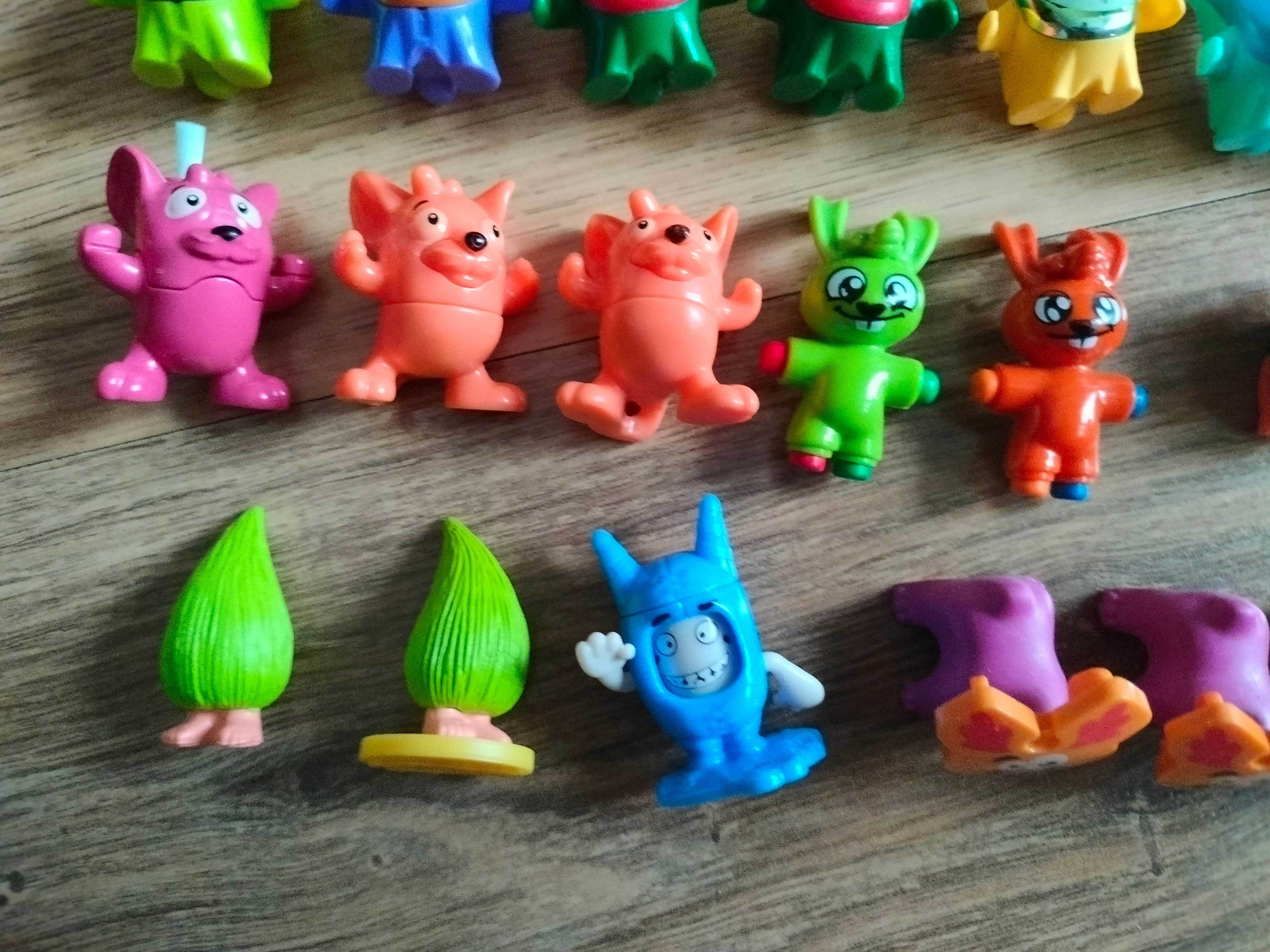 Figurki z jajek kinder