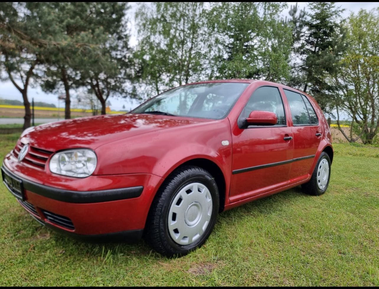 VW Golf 1,4 benzyna