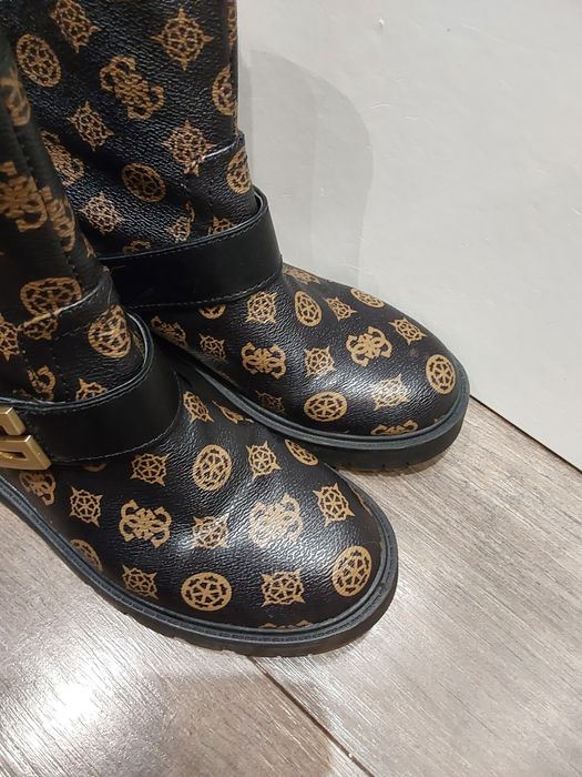Botki Guess rozmiar 39