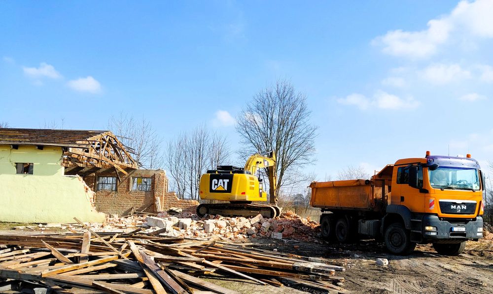 Usługi koparką, koparko-ładowarką, koparką long, transport, piasek