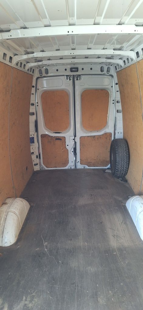 IVECO DAILY 35S13 L4H2 2016r 2.3 3,5t FV23% (45 000zl netto)