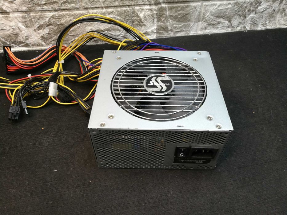 Блок живлення SeaSonic CM 650 Вт (SSP-650CM) 80 Plus Gold