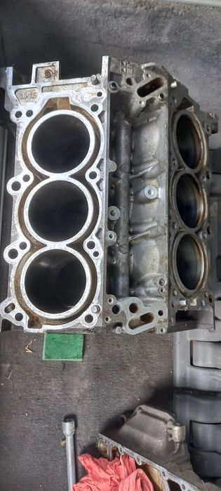 Kia блок циліндрів v6