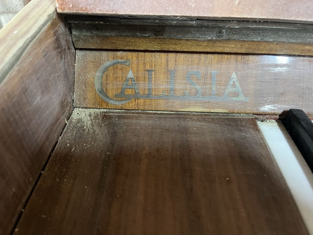 Pianino calisia sprzedam