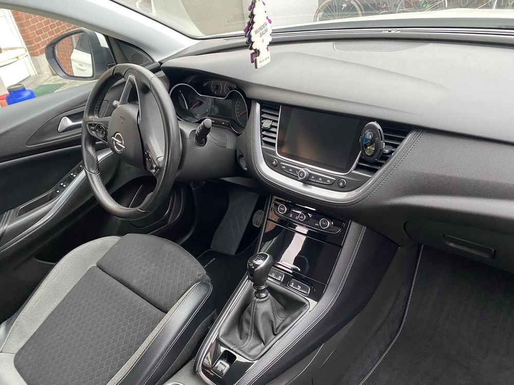 Opel Granland X 2018 1.2 Elite