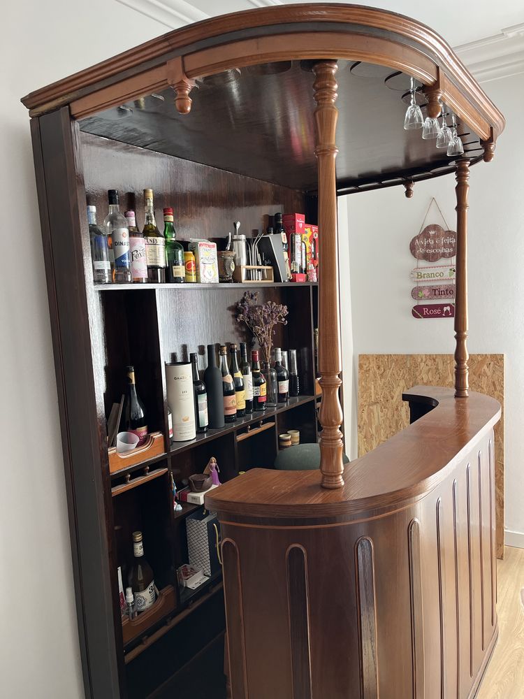 Bar grande para venda
