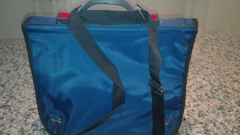 Mochila escolar antiga