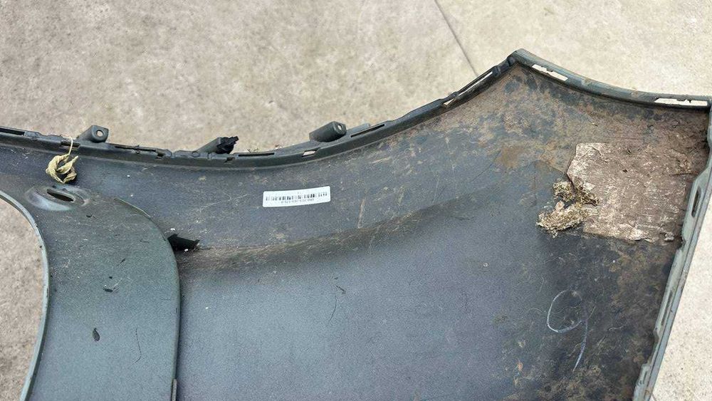 Клик заднього бампера  Volvo xc40 2017-2025 pp. 31449337