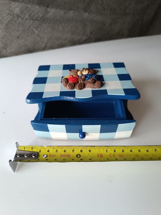 Szufladka z misiami szkatułka