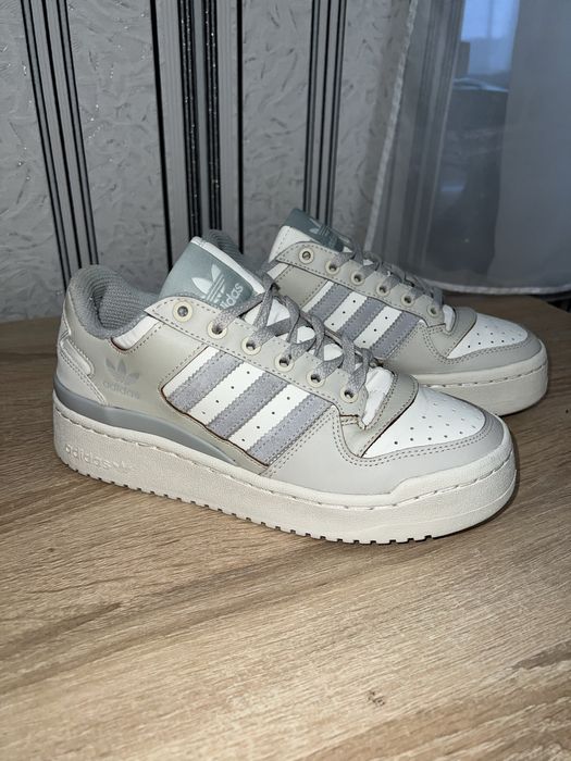 Adidas forum кросівки оригінал