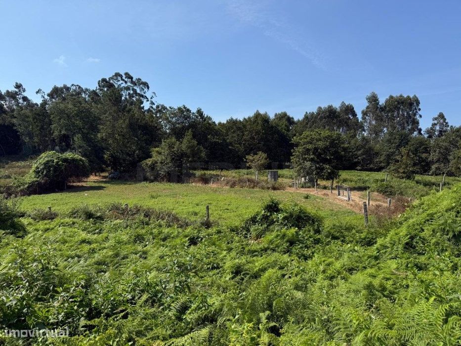 Terreno para construção em Lemenhe.