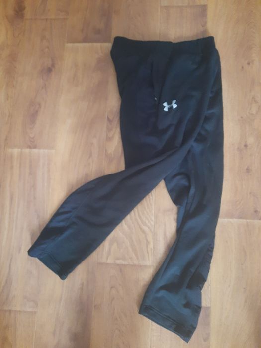 Under Armour originalne dresy nie adidas