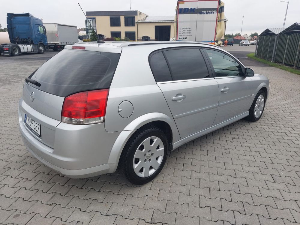 Opel Signum 1.9 diesel 150km 2007r