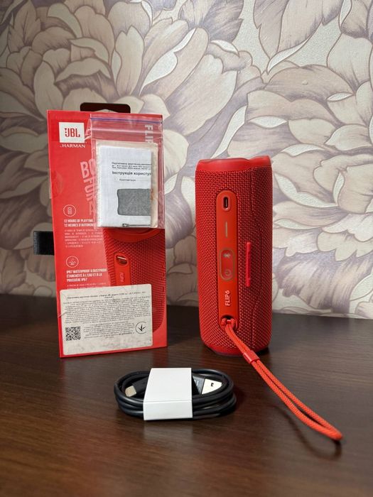 Jbl flip 6 в отличном состоянии