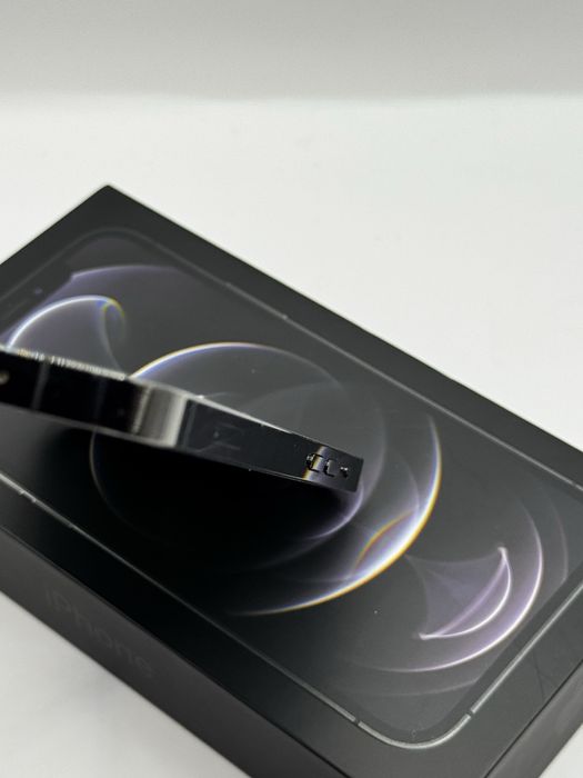 Iphone 12 pro 128gb grafitowy etui gratis