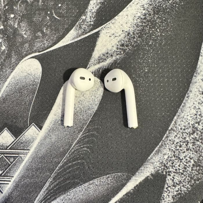 Apple AirPods наушники