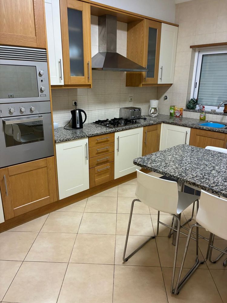 Arrenda-se villa em Albufeira