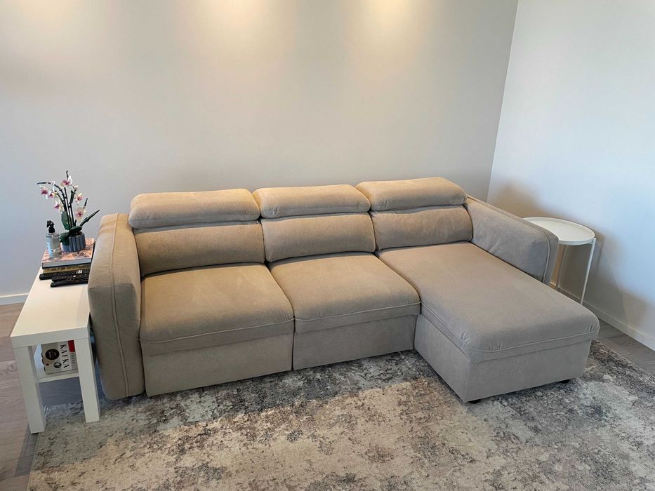 Sofá 3 lugares com chaise – como novo