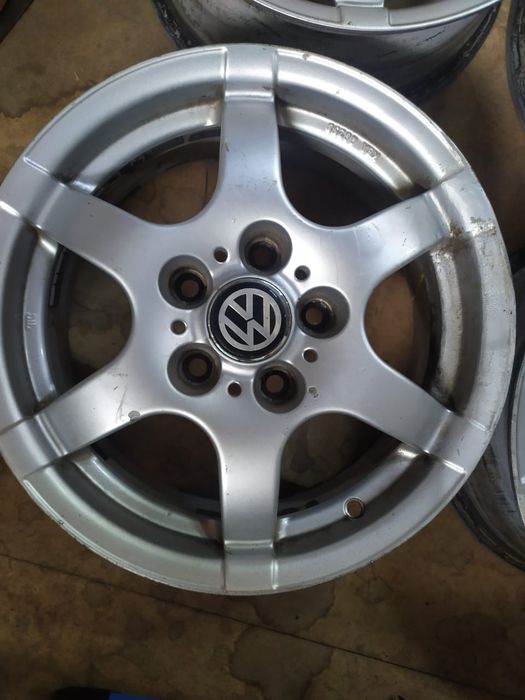 Продам диски на т4. Р15