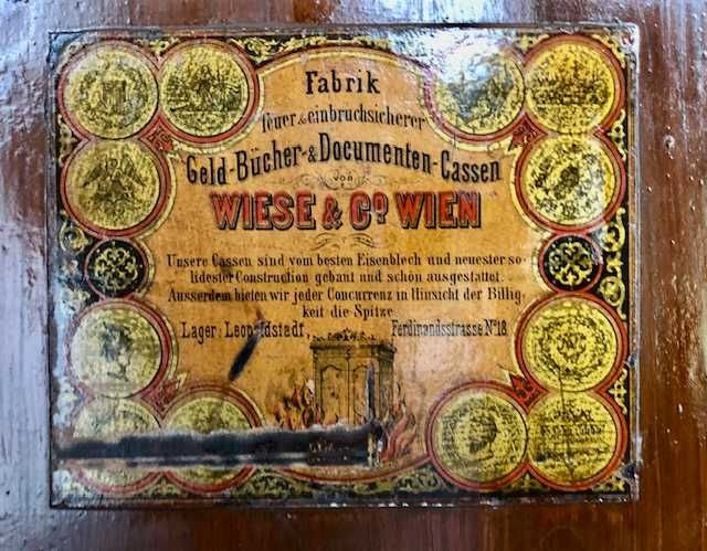 zabytkowa kasa pancerna