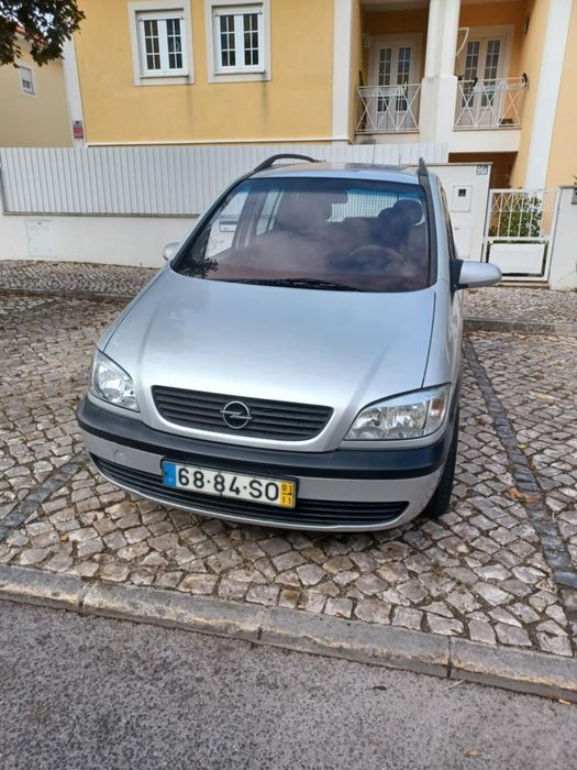 Vendo Opel Zafira 1.6 Confort gasolina (2001)