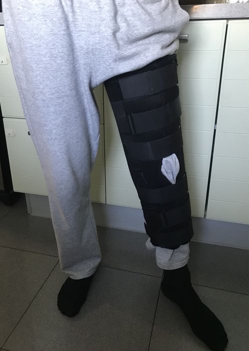 Бандаж,тутор на ногу