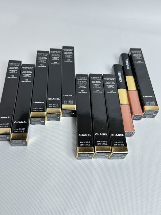 Помада блиск Chanel Le Rouge Duo 166