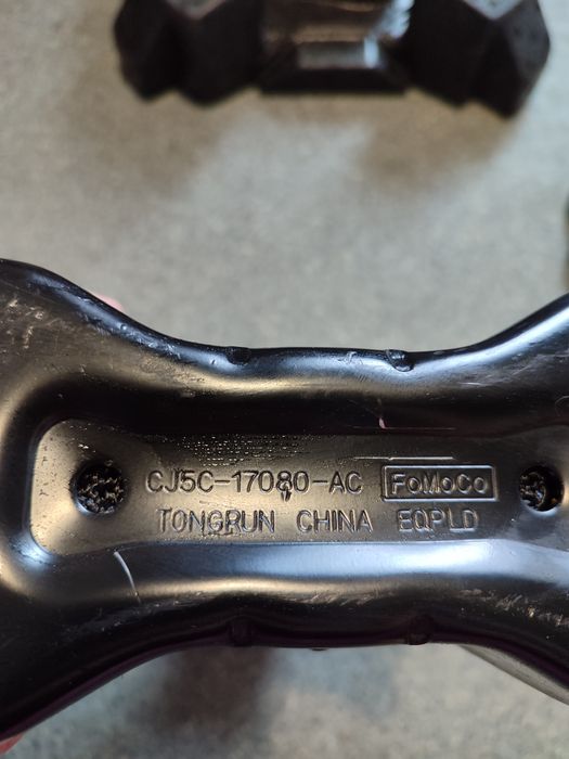 Домкрат Форд Куга Эскейп Ford Kuga Escape