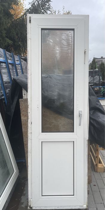Drzwi PCV PVC używane z demontażu