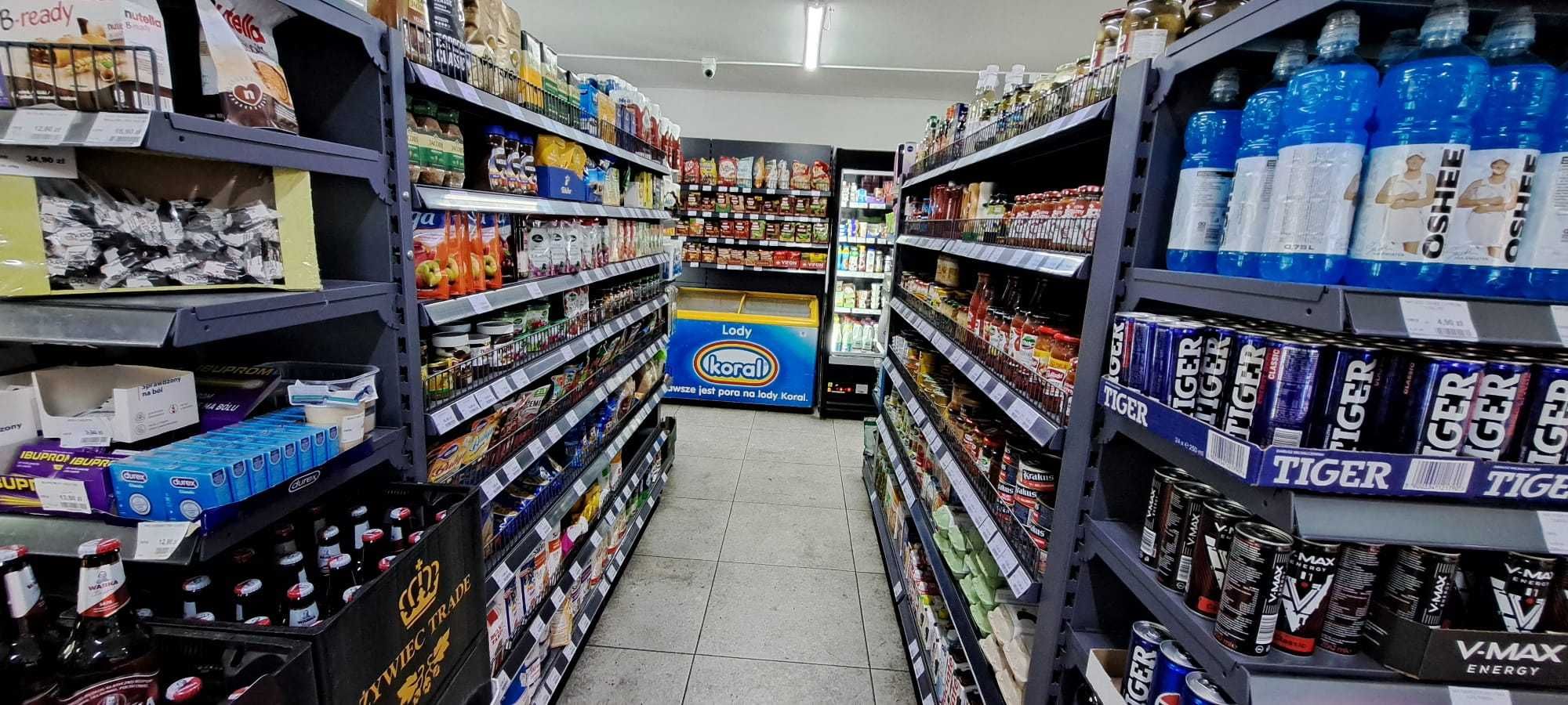 Wyposażenie sklepu spożywczego regały