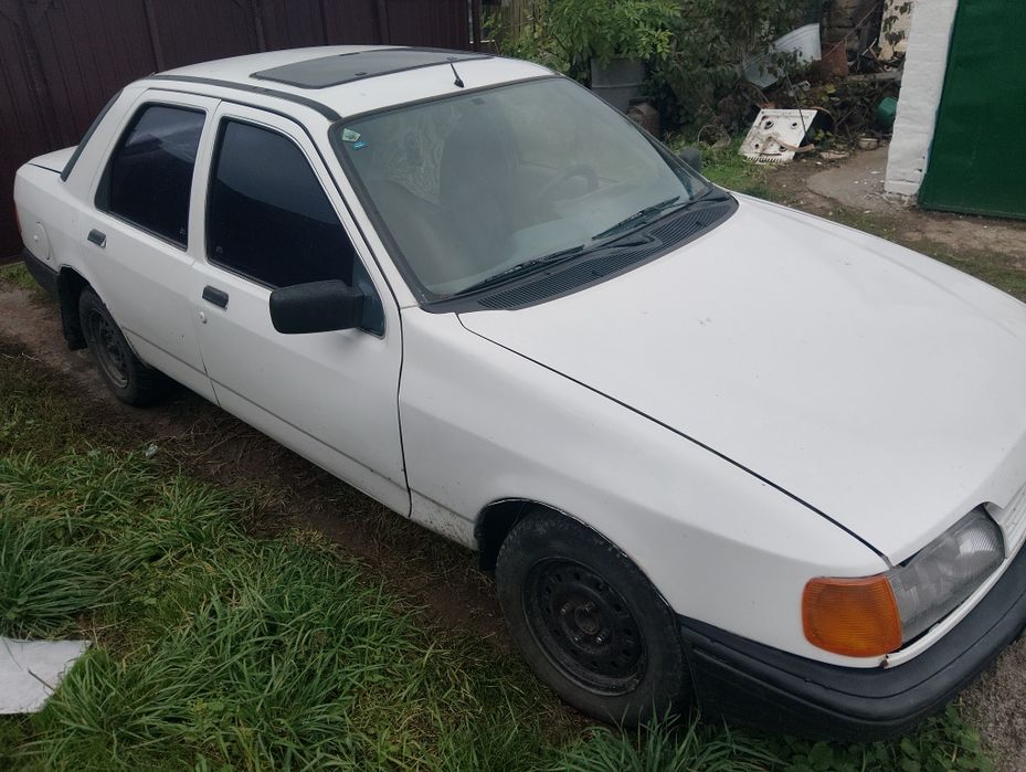 Обміняю Форда сієру , 2.3 дизель.