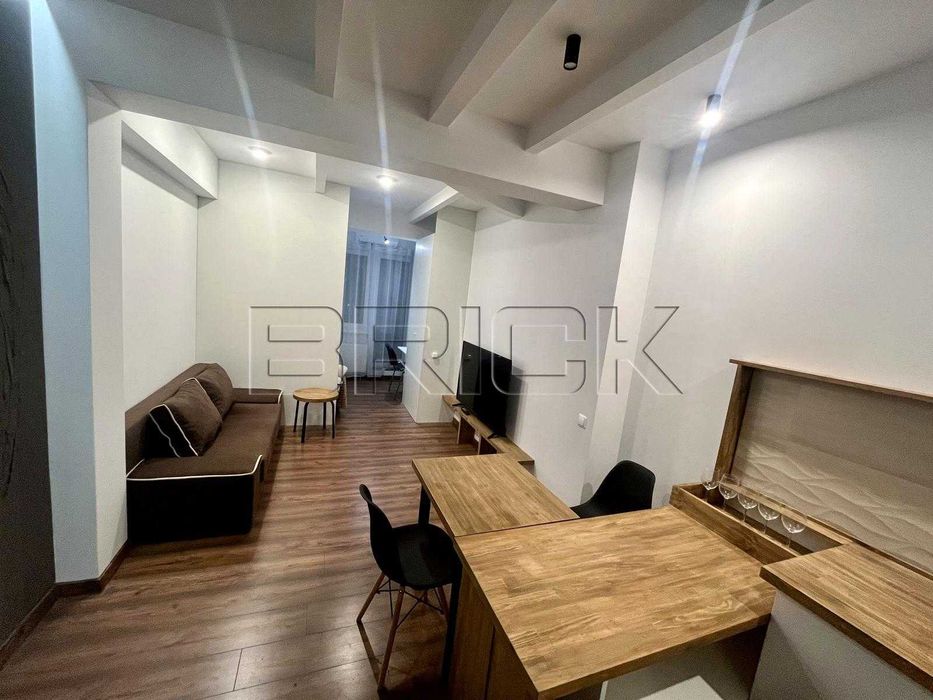 Оренда 1 к метро Контрактова Площа